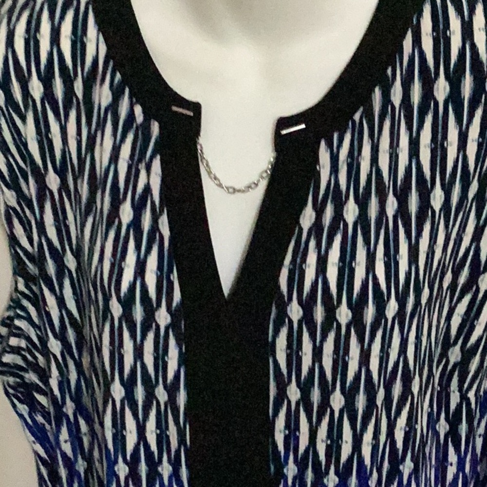 Chico's Blue Patterned Blouse Nygard size 2X NWT - Picture 2 of 5